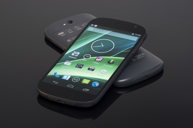 The YotaPhone, Now With Full Touch Rear E-Ink Panel
